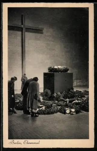 AK Berlin, Bürger am Ehrenmal, -Schleifenband