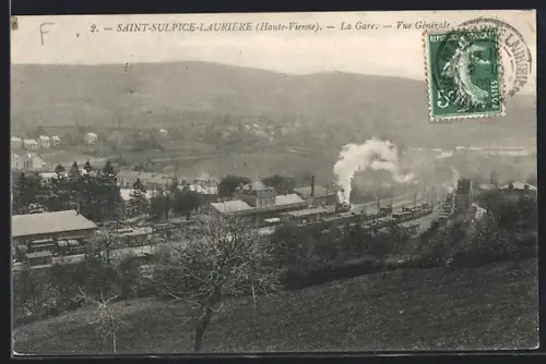 AK Saint-Sulpice-Laurière, La gare, Vue générale, Bahnhof