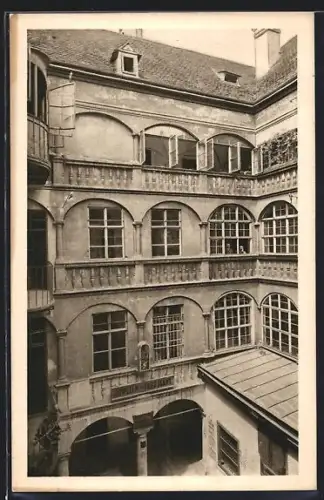 AK Alt-Wien, Hof im Hause I. in der Bäckerstrasse 7