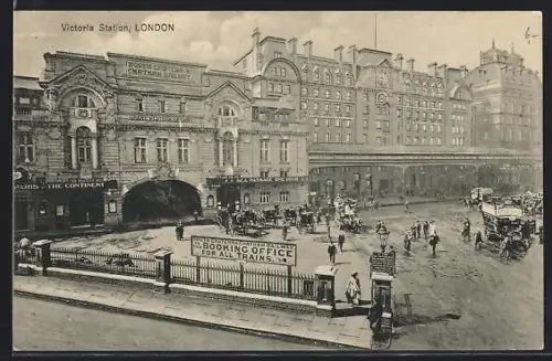 AK London, Victoria Station