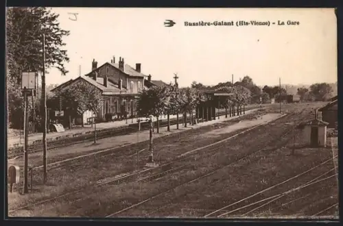 AK Bussière-Galant /Hte-Vienne, La Gare