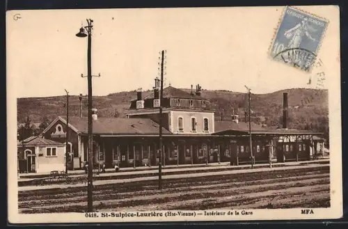 AK St.-Sulpice-Laurière /Hte-Vienne, Intérieur de la Gare