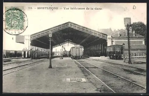 AK Montlucon, Vue intérieure de la Gare