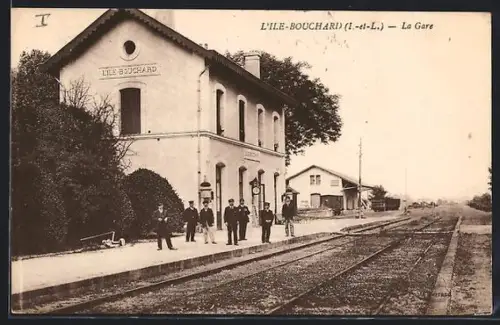 AK L`Ile-Bouchard /Indre-et-Loire, La Gare, Bahnhof