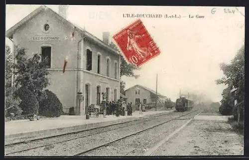 AK L`Ile-Bouchard /Indre-et-Loire, La Gare, Bahnhof