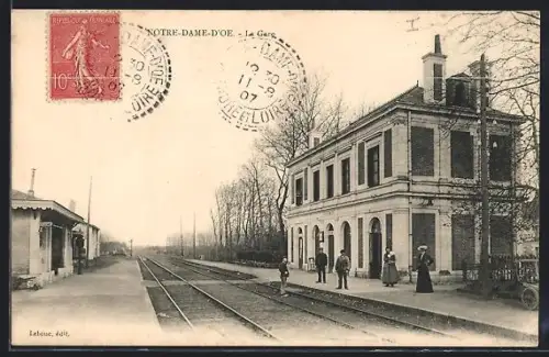 AK Notre-Dame-d`Oe, La Gare, Bahnhof
