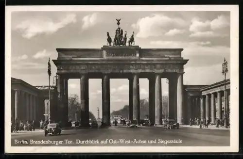 AK Berlin, Brandenburger Tor mit Durchblick auf die Ost-West-Achse und Siegessäule