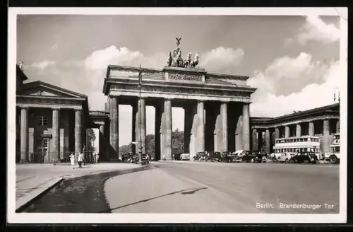 AK Berlin, Blick auf das Brandenburger Tor