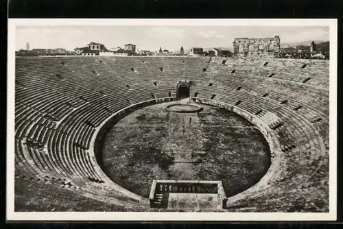 AK Verona, Interno dell`Arena