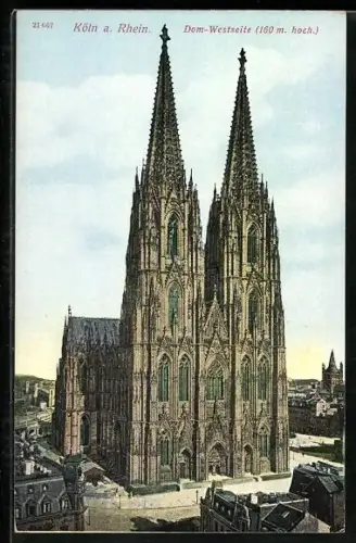 AK Köln a. Rhein, Dom, Blick über die Wohnhäuser auf die Westseite und die Türme