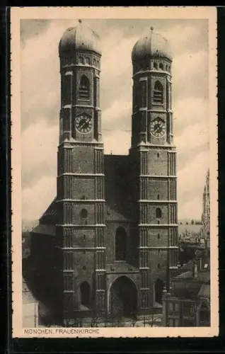 AK München, Frauenkirche, Vorderansicht