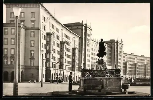 AK Leipzig, Neubauten am Rossplatz mit Mägdebrunnen