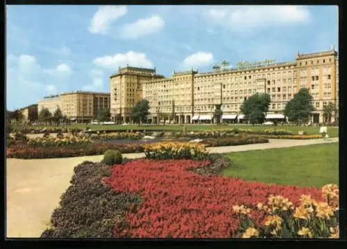AK Magdeburg, Bauten an der Wilhelm Pieck Allee