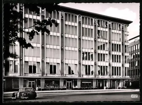 AK Köln, das Blau-Gold Haus am Dom, parkendes Auto
