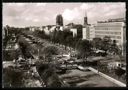 AK Düsseldorf, Königsallee mit Hochhaus aus der Vogelschau