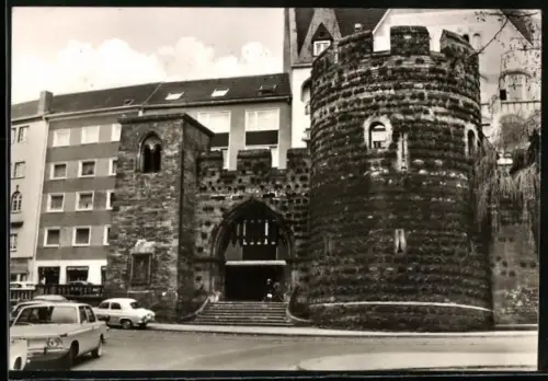 AK Bonn a. Rhein, Altes Sterntor mit Strassenpartie
