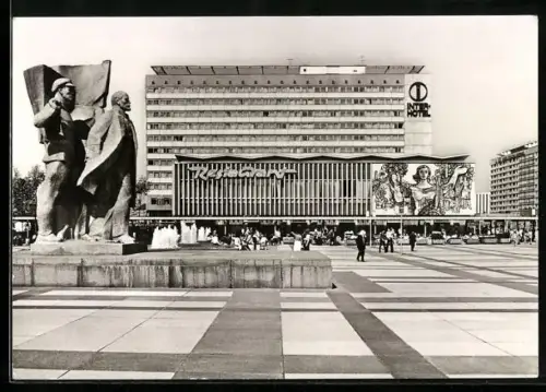 AK Dresden, Lenindenkmal in der Prager Strasse