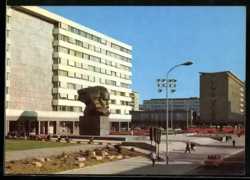 AK Karl Marx Stadt, Marx Monument an der Karl Marx Allee