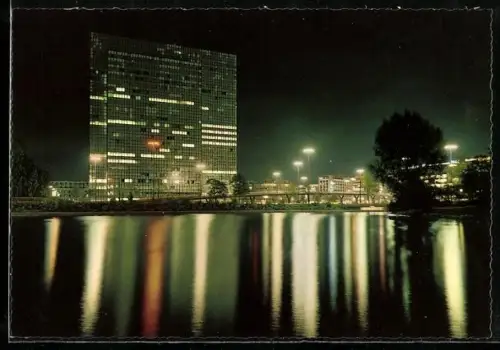 AK Düsseldorf, Blick vom Hofgarten auf das Thyssen-Haus der Phoenix-Rheinrohr AG