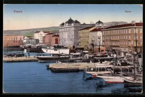 AK Fiume, Porto, Boote am Hafen