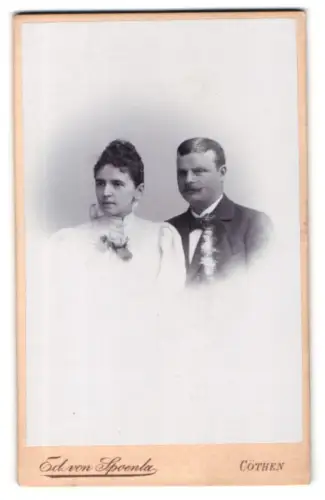 Fotografie Ed. von Spoenla, Cöthen, Bärteich-Promenade 6, Paarporträt