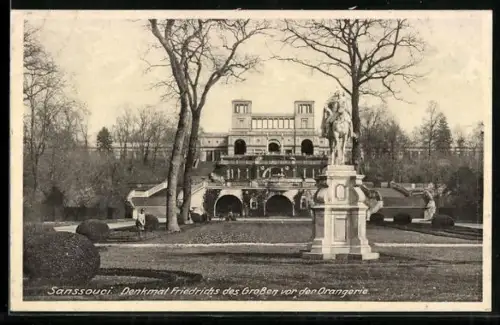 AK Potsdam, Orangerie im Schlosspark, mit Denkmal Friedrichs des Grossen