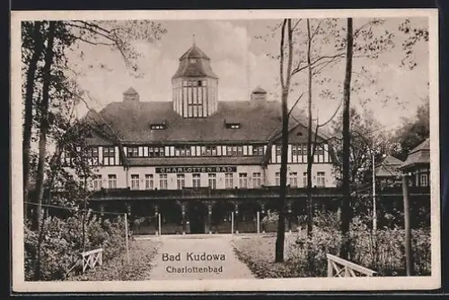 Mini-AK Bad Kudowa, Aussenansicht des Charlottenbads