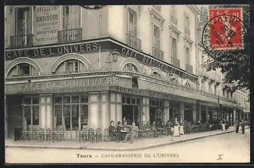 AK Tours, Café-Brasserie de l`Univers et terrasse animée