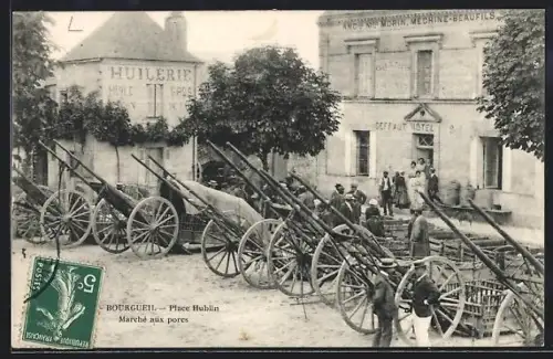 AK Bourgueil, Place Hublin, marché aux porcs