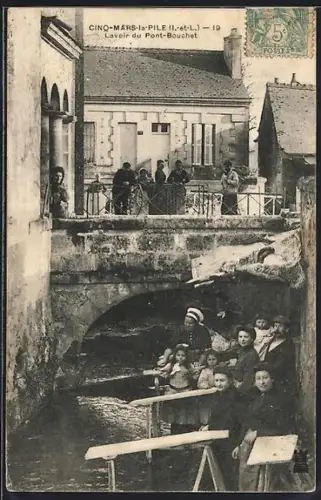 AK Cinq-Mars-la-Pile /I.-et-L., Lavoir du Pont-Bouchet