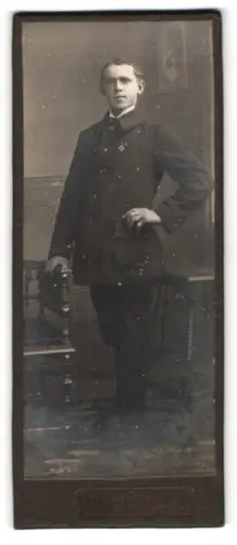 Fotografie Albert Rothlauf, Donauwörth, Promenade 422, Porträt eines jungen Mannes