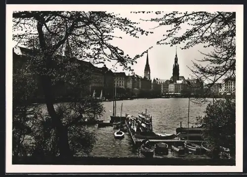 AK Hamburg, Binnenalster, Boote am Steg