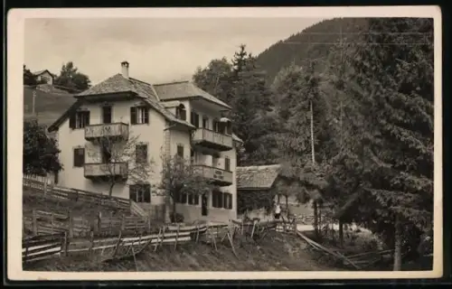 AK Nova Levante, Albergo Nova Levante