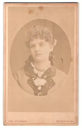 Fotografie Aug. Grumbach, Wriezen a. Oder, Porträt einer Dame