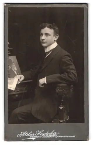 Fotografie Ottmar Heydecker, Hamburg, Steinstr. 117, Portrait eines jungen Mannes