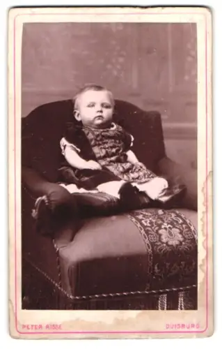 Fotografie Peter Risse, Duisburg, Ende der Königstrasse, Porträt eines kleinen Kindes