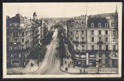 AK Zürich, Bahnhofstrasse mit Hotel