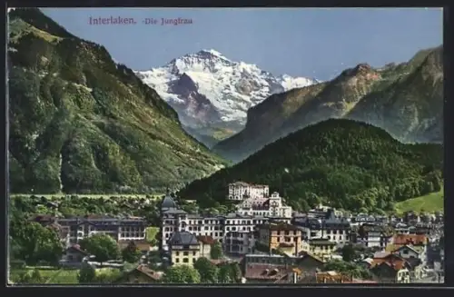 AK Interlaken, Teilansicht des Ortes mit Jungfrau