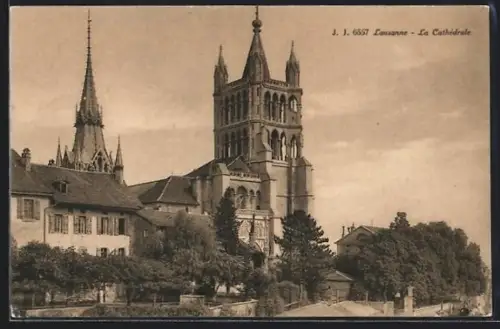 AK Lausanne, La Cathédrale