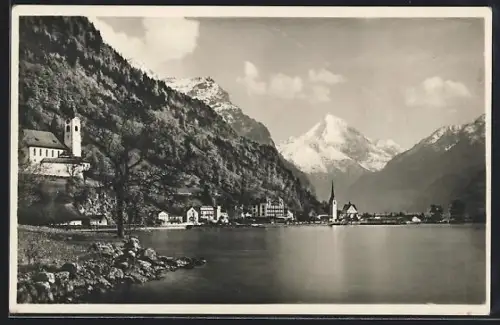 AK Flüelen, Ortsansicht vom Wasser aus, Kirche