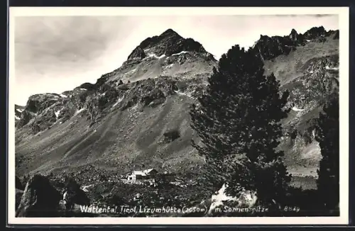 AK Lizumhütte /Wattental, Berghütte mit Sonnenspitze