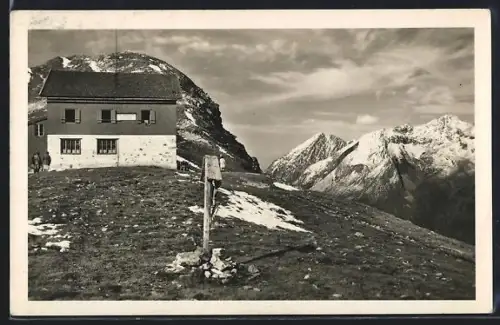 AK Unterkunftshaus Tuxerjoch, Berghütte des Öst. Touristenklubs Wien