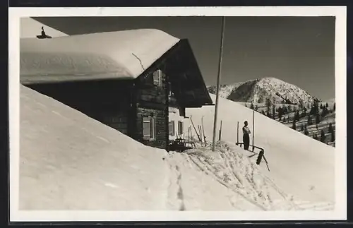 AK Söldenhütte /Tennengebirge, Berghütte gegen den Frommerkogel