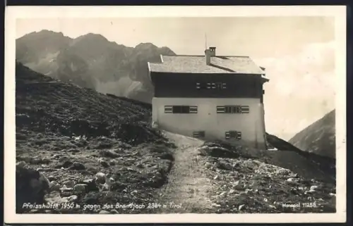AK Pfeisshütte /Brandjoch, Berghütte gegen das Brandjoch