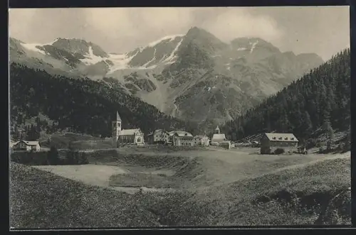 AK St. Gertraud im Suldental, Ortsansicht mit Kirche und Bergpanorama