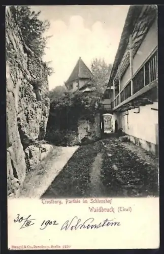 AK Waidbruck, Trostburg, Parthie im Schlosshof