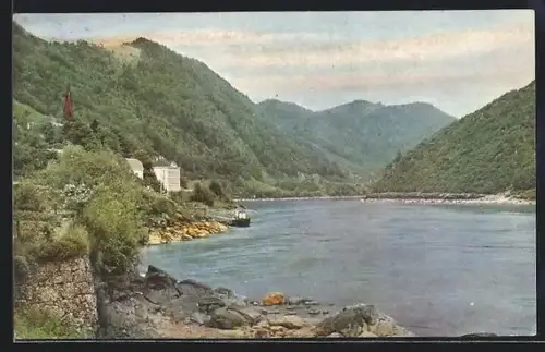 AK St. Nikola, Donawinkel mit Hügeln und Gebäuden