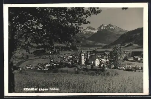 AK Kitzbühel, Blick gegen Süden, Panorama mit Kirche und Bergkulisse