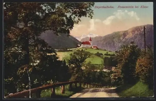 AK Frauenstein bei Klaus, Kirche auf Hügel mit Bergpanorama