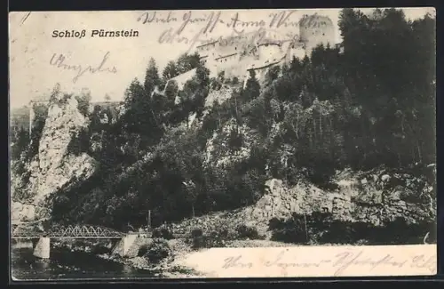 AK Pürnstein, Schloss auf steilem Fels über Fluss mit Brücke